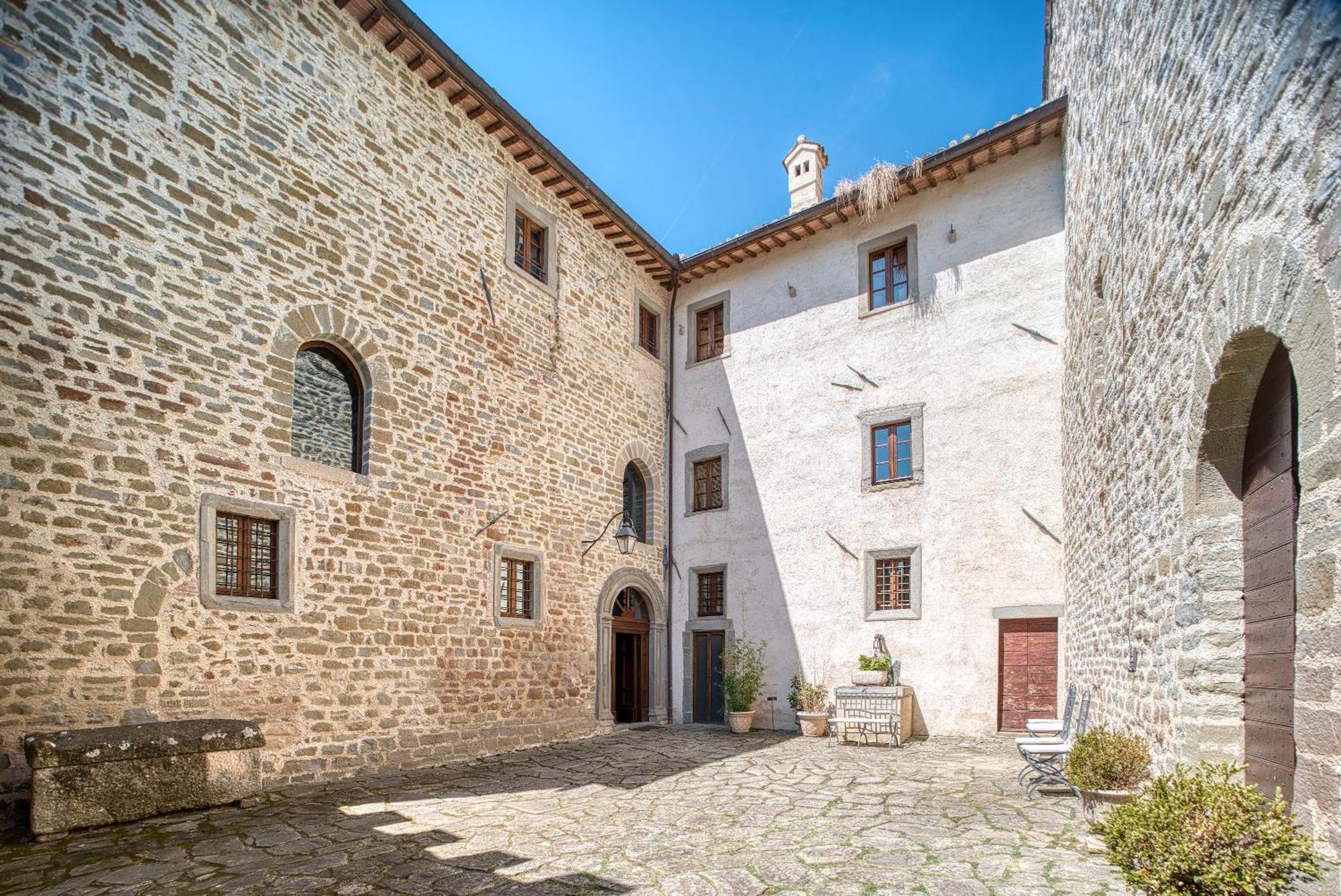古比奥Castello Di Magrano别墅 外观 照片